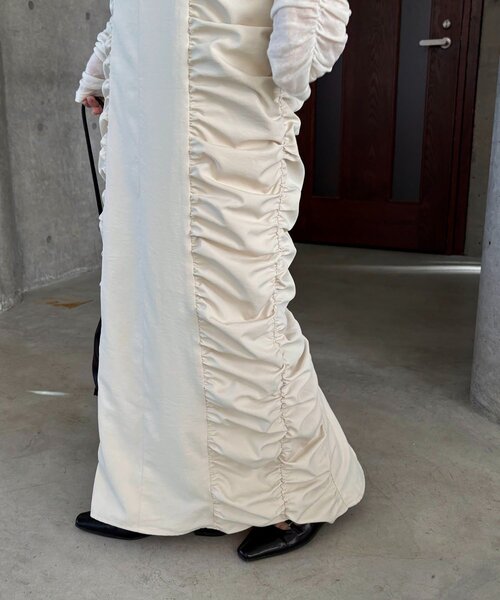 CAPRICIEUX LE'MAGE(カプリシューレマージュ)の「【セレモニーシーンにも◎】ギャザーキャミワンピース(ワンピース・レディース・ホワイト系その他/ブラック・PS/FREE)」の10枚目の写真