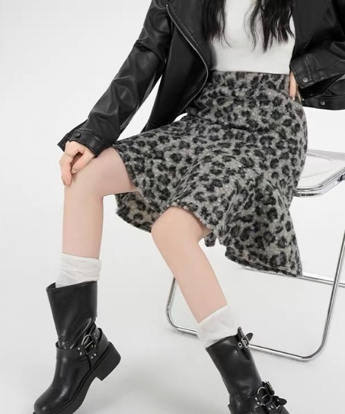 gossip!ロサンゼルス(ゴシップロサンゼルス)の「レオパード柄ハイウエスト ウールライクフリルフレアミニスカート(スカート・レディース・グレー/ブラウン・M)」の19枚目の写真