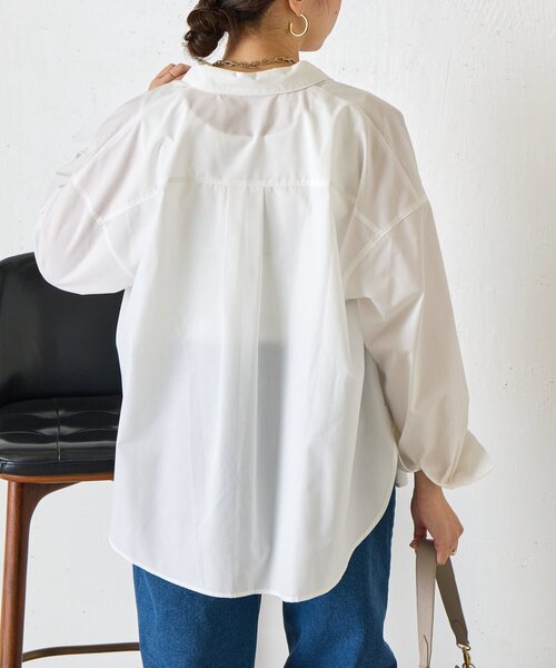 Jena espace merveilleux（ジェナ　エスパスメルヴェイユ）の「【ZOZOTOWN限定】フロントタックシャツ（シャツ/ブラウス・レディース・オフホワイト/ベージュ/ブルー・FREE）」の14枚目の写真