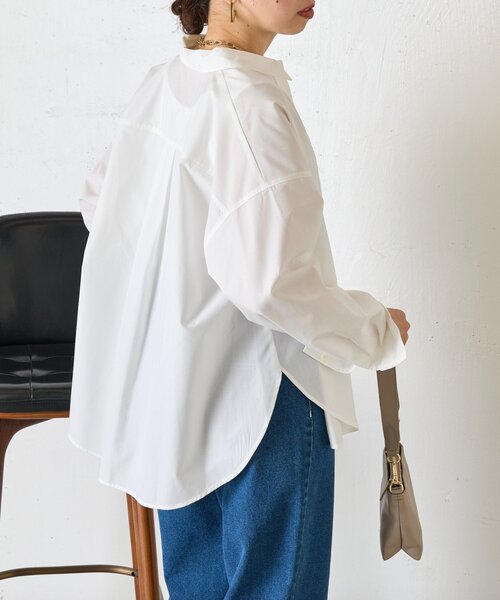 Jena espace merveilleux（ジェナ　エスパスメルヴェイユ）の「【ZOZOTOWN限定】フロントタックシャツ（シャツ/ブラウス・レディース・オフホワイト/ベージュ/ブルー・FREE）」の15枚目の写真