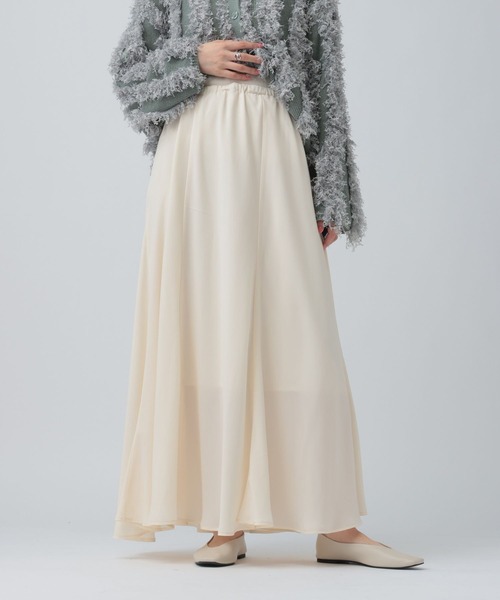 LEPSIM（レプシィム）の「バイアスフレアスカート　645452（スカート・レディース・ブラック/アイボリー/ブラウン・FREE）」の4枚目の写真