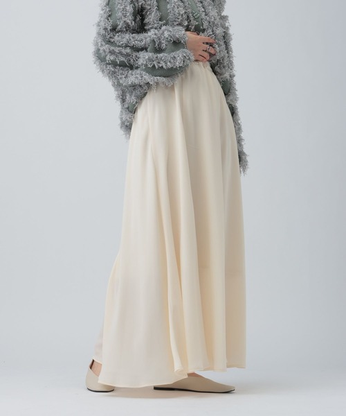 LEPSIM（レプシィム）の「バイアスフレアスカート　645452（スカート・レディース・ブラック/アイボリー/ブラウン・FREE）」の5枚目の写真