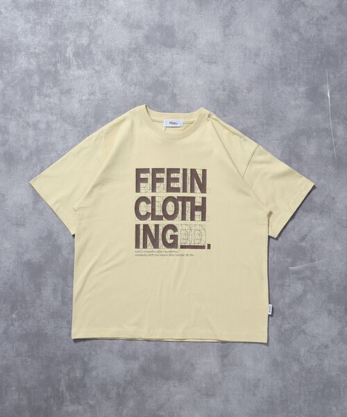 FFEIN（フェイン）の「【FFEIN（フェイン）】線画グラフィックロゴショート丈Tシャツ / Tシャツ クルーネック 半袖 プリント 【短丈】（Tシャツ/カットソー・メンズ・レモンイエロー/ネイビー/レッド・LARGE/MEDIUM/SMALL）」の2枚目の写真