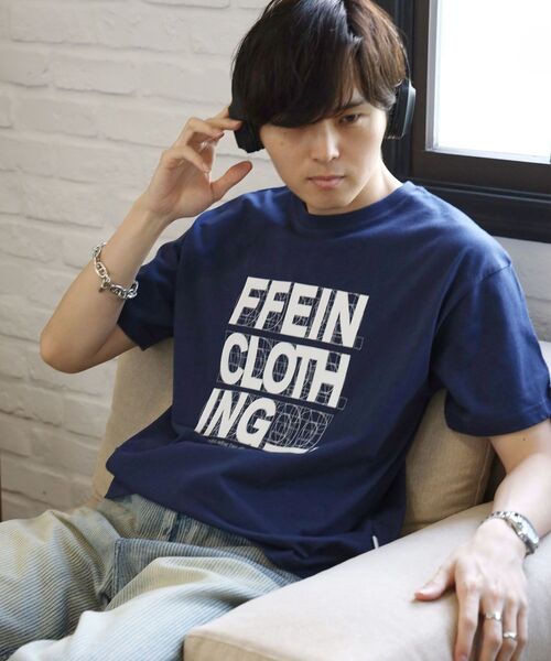 FFEIN（フェイン）の「【FFEIN（フェイン）】線画グラフィックロゴショート丈Tシャツ / Tシャツ クルーネック 半袖 プリント 【短丈】（Tシャツ/カットソー・メンズ・レモンイエロー/ネイビー/レッド・LARGE/MEDIUM/SMALL）」の9枚目の写真