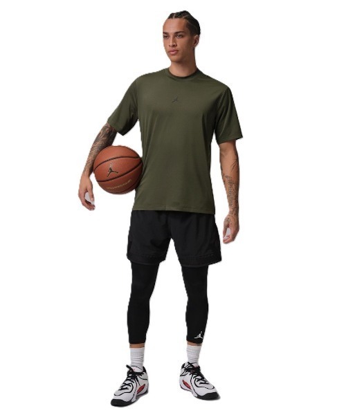 JORDAN BRAND（ジョーダンブランド）の「ジョーダン  ジョーダン DF SPT ESS S/S トップ（Tシャツ/カットソー・メンズ・カーキ・SS/S/M/L/XL/2XL/3XL）」の4枚目の写真