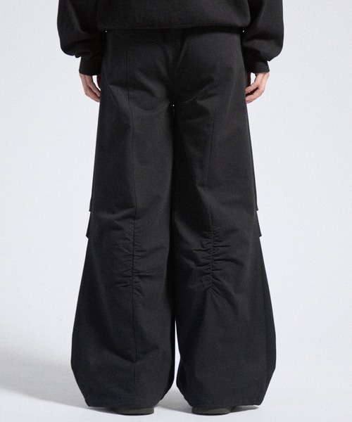 Parts Lab.（パーツラボ）の「【Parts Lab.】Herringbone Tuck Volume Pants / ヘリンボーンタックボリュームパンツ（その他パンツ・メンズ・ブラウン/ブラック・S/M/L）」の6枚目の写真