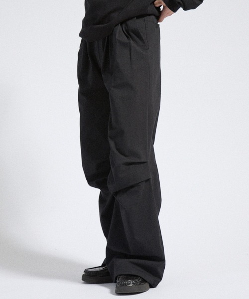 Parts Lab.（パーツラボ）の「【Parts Lab.】Herringbone Tuck Volume Pants / ヘリンボーンタックボリュームパンツ（その他パンツ・メンズ・ブラウン/ブラック・S/M/L）」の10枚目の写真