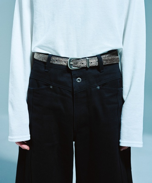 CAMPHOR WOOD(カンファーウッド)の「VEGAN HARAKO WESTERN BELT / ヴィーガンハラコウエスタンベルト(ベルト・メンズ・ブラック/ダークブラウン・フリー)」の5枚目の写真