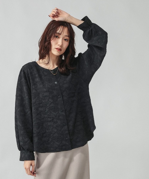 GLOBAL WORK（グローバルワーク）の「ジャガード2WAYブラウス/601068（シャツ/ブラウス・レディース・ブラック/ピンク系その他/ホワイト・LARGE/MEDIUM）」の10枚目の写真