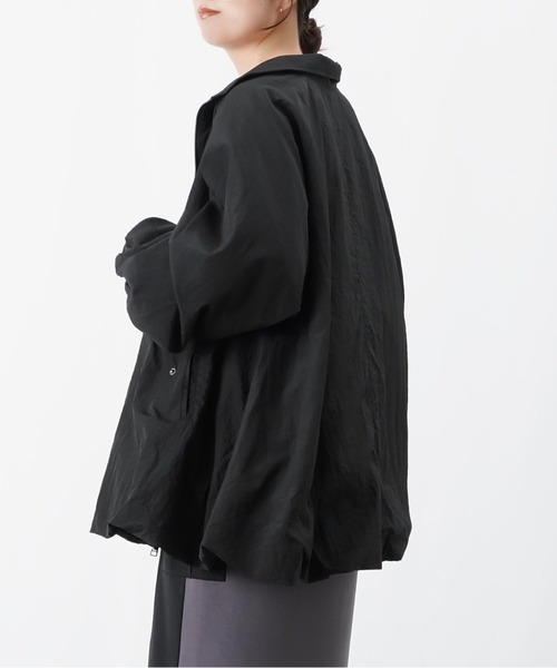 LUCA/LADY LUCK LUCA（ルカ/レディラックルカ）の「LC/LLL ミドル丈バルーンコート（その他アウター・レディース・カーキ/ブラック/ベージュ・FREE）」の4枚目の写真