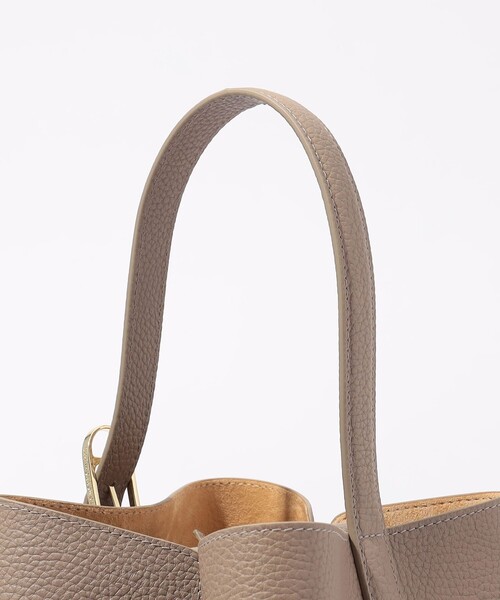 TOMORROWLAND （トゥモローランド）の「Atelier TOMORROWLAND TETRA バッグ（バックパック/リュック・レディース・アッシュブラウン/ブラック・FREE）」の10枚目の写真