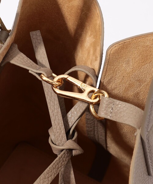 TOMORROWLAND （トゥモローランド）の「Atelier TOMORROWLAND TETRA バッグ（バックパック/リュック・レディース・アッシュブラウン/ブラック・FREE）」の12枚目の写真