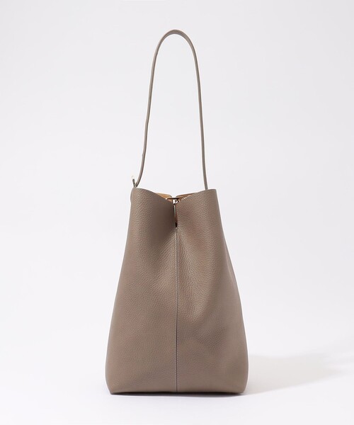 TOMORROWLAND （トゥモローランド）の「Atelier TOMORROWLAND TETRA バッグ（バックパック/リュック・レディース・アッシュブラウン/ブラック・FREE）」の14枚目の写真