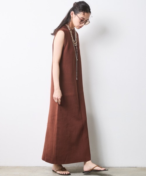 CHIC STYLE(シックスタイル)の「綿100%タンクトップニットロングワンピース<大きいサイズ有>シックスタイル(ワンピース・レディース・ベージュ系/ブラック・LL/3L/4L/5L/M/L)」の5枚目の写真