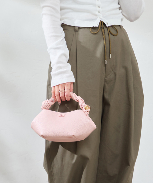 U by SPICK&SPAN(ユーバイスピックアンドスパン)の「GANNI / ガニー Bou Mini Granined(ショルダーバッグ・レディース・ピンク・FREE)」の2枚目の写真