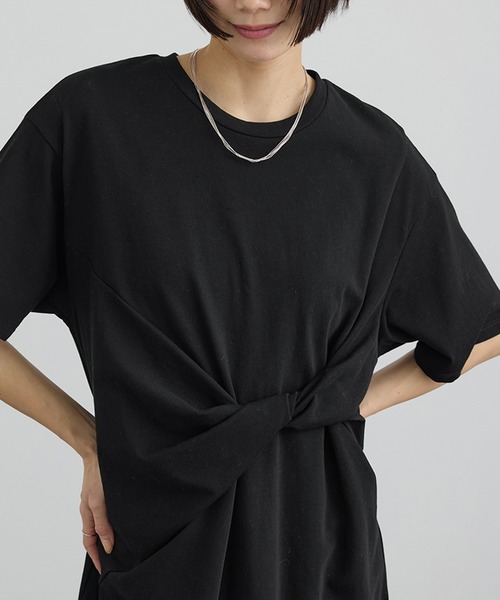 SALON adam et rope'（サロン アダム エ ロペ）の「【WEB限定】ドライコットンツイストディテールワンピース（ワンピース・レディース・ブラウン/ブラック・FREE）」の9枚目の写真