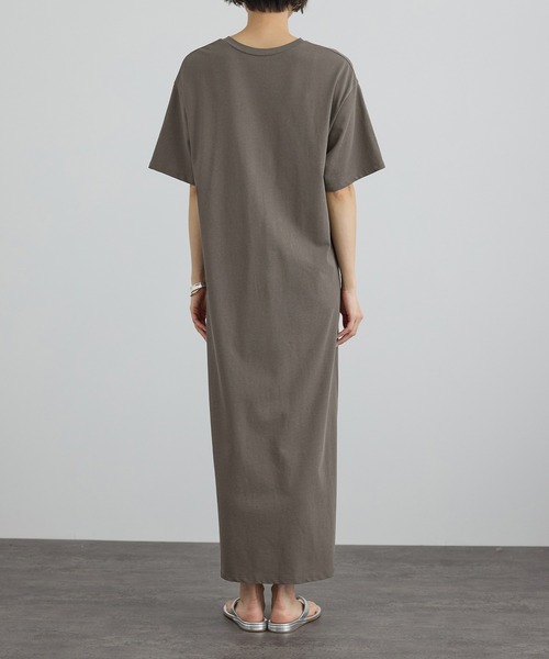 SALON adam et rope'（サロン アダム エ ロペ）の「【WEB限定】ドライコットンツイストディテールワンピース（ワンピース・レディース・ブラウン/ブラック・FREE）」の15枚目の写真