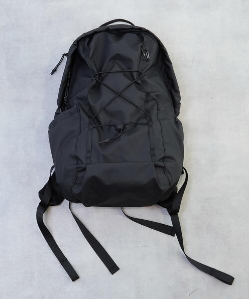 ELLIKER(エリカー)の「【ELLIKER/エリカー】Kiln Hooded Zip Top Backpack 22L(バックパック/リュック・メンズ・ベージュ/ブラック・9)」の2枚目の写真