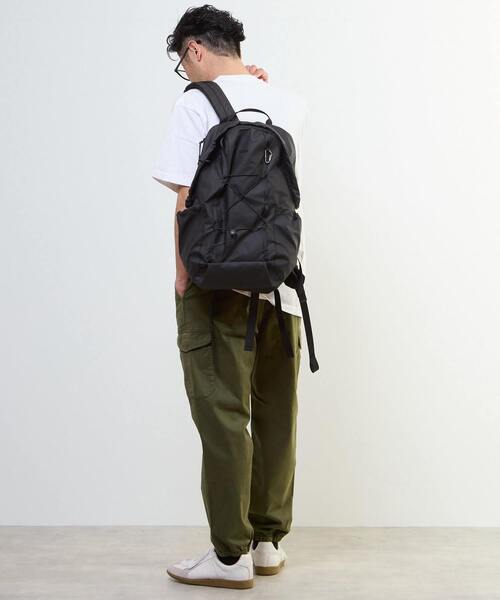 ELLIKER(エリカー)の「【ELLIKER/エリカー】Kiln Hooded Zip Top Backpack 22L(バックパック/リュック・メンズ・ベージュ/ブラック・9)」の16枚目の写真