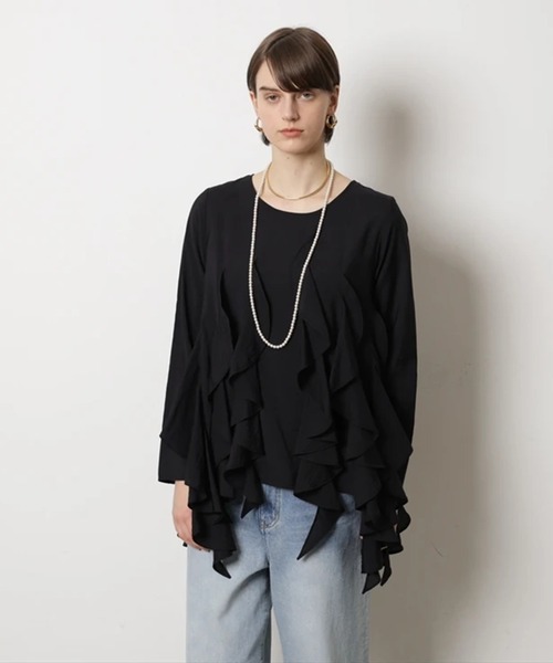 CADUNE（カデュネ）の「フリルチュニック（シャツ/ブラウス・レディース・ブラック/ホワイト・38/36）」の4枚目の写真