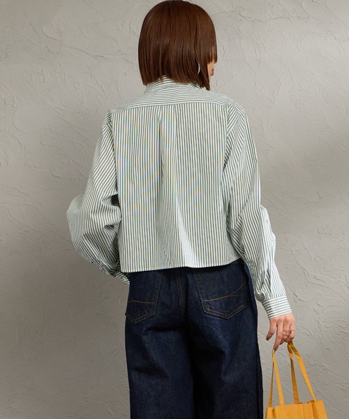 GYMPHLEX（ジムフレックス）の「[GYMPHLEX/ジムフレックス] ショート丈 ボタンダウン タイプライター マルチストライプシャツ（シャツ/ブラウス・レディース・グリーン・12）」の6枚目の写真