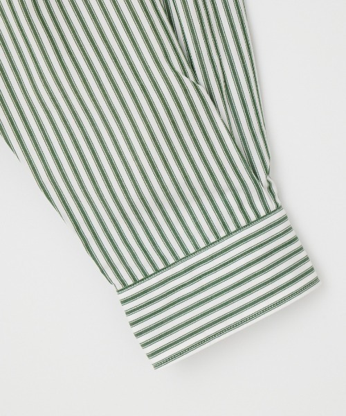 GYMPHLEX（ジムフレックス）の「[GYMPHLEX/ジムフレックス] ショート丈 ボタンダウン タイプライター マルチストライプシャツ（シャツ/ブラウス・レディース・グリーン・12）」の17枚目の写真