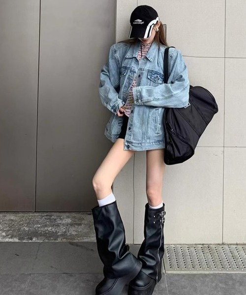 Songe(ソンジュ)の「厚底カバーロングブーツ(ブーツ・レディース・ブラウン/ブラック・24.5cm/24cm/23.5cm/23cm)」の13枚目の写真