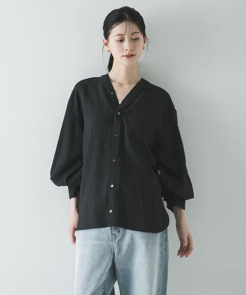 URBAN RESEARCH（アーバンリサーチ）の「ブロードカラーレスブラウス（シャツ/ブラウス・レディース・オフホワイト/ブラック/ブルー系その他・FREE）」の10枚目の写真