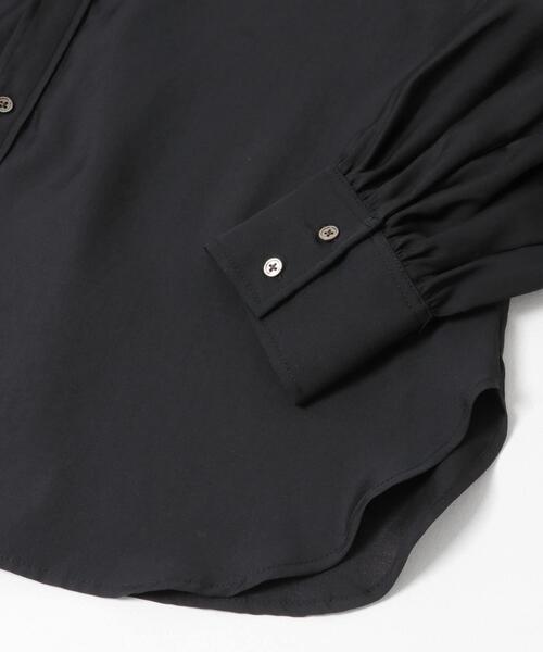 URBAN RESEARCH（アーバンリサーチ）の「ブロードカラーレスブラウス（シャツ/ブラウス・レディース・オフホワイト/ブラック/ブルー系その他・FREE）」の14枚目の写真