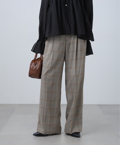 FREE'S MART（フリーズマート）の「◆麻調合繊シリーズ 麻調合繊タックワイドパンツ（その他パンツ・レディース・ネイビー/ホワイト/グレー系その他/ブラウン系その他・SMALL/MEDIUM）」の6枚目の写真