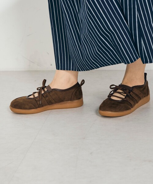 fredy emue（フレディエミュ）の「メリージェーンスニーカー（スニーカー・レディース・ブラウン/シルバー・L/M/S）」の7枚目の写真