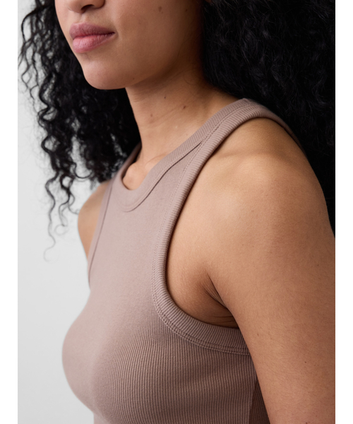 GAP（ギャップ）の「リブ クリップド タンクトップ（タンクトップ・レディース・ライトブラウン・L/M/S/XS/XXS/XL）」の4枚目の写真