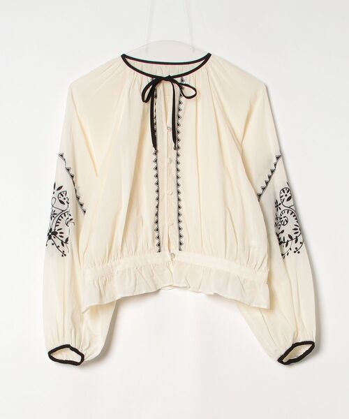 THE SHINZONE（ザ　シンゾーン）の「EMBROIDERED BLOUSE 26SMSBL09（Tシャツ/カットソー・レディース・オフホワイト/ブラック・FREE）」の2枚目の写真