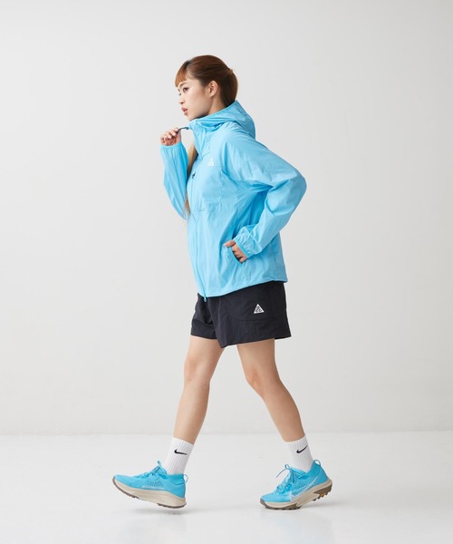 ACG(エィシージー)の「ナイキ オールコンディションギア "Five Towers" ウィメンズ UVプロテクション ジャケット / Nike ACG "Five Towers" Women's UV Protection Jacket II1329-416 Baltic Blue(ナイロンジャケット・レディース・ブルー系その他2・XL/XS/S/M/L)」の5枚目の写真