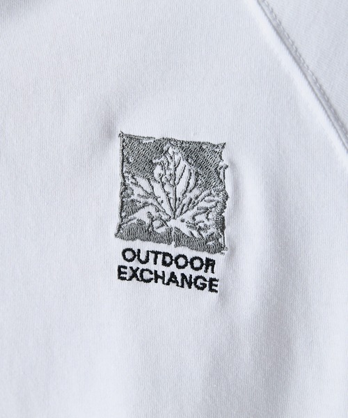 OUTDOOR EXCHANGE(アウトドアエクスチェンジ)の「【OUTDOOR EXCHANGE/アウトドアエクスチェンジ】×【ZERO STAIN/ゼロステイン】コラボ ラグランスリーブ Tシャツ 汗ジミ防止 UVカット 防汚効果 リーフ柄 ブランドロゴ ユニセックス(Tシャツ/カットソー・メンズ・オフホワイト/ホワイト/スミクロ・LARGE/MEDIUM)」の7枚目の写真