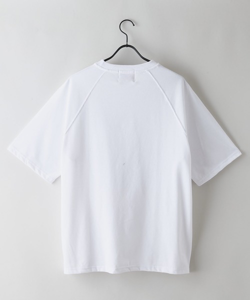 OUTDOOR EXCHANGE(アウトドアエクスチェンジ)の「【OUTDOOR EXCHANGE/アウトドアエクスチェンジ】×【ZERO STAIN/ゼロステイン】コラボ ラグランスリーブ Tシャツ 汗ジミ防止 UVカット 防汚効果 リーフ柄 ブランドロゴ ユニセックス(Tシャツ/カットソー・メンズ・オフホワイト/ホワイト/スミクロ・LARGE/MEDIUM)」の10枚目の写真