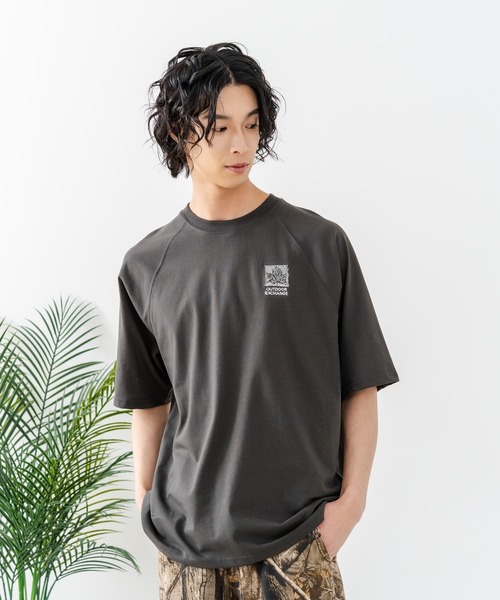 OUTDOOR EXCHANGE(アウトドアエクスチェンジ)の「【OUTDOOR EXCHANGE/アウトドアエクスチェンジ】×【ZERO STAIN/ゼロステイン】コラボ ラグランスリーブ Tシャツ 汗ジミ防止 UVカット 防汚効果 リーフ柄 ブランドロゴ ユニセックス(Tシャツ/カットソー・メンズ・オフホワイト/ホワイト/スミクロ・LARGE/MEDIUM)」の22枚目の写真