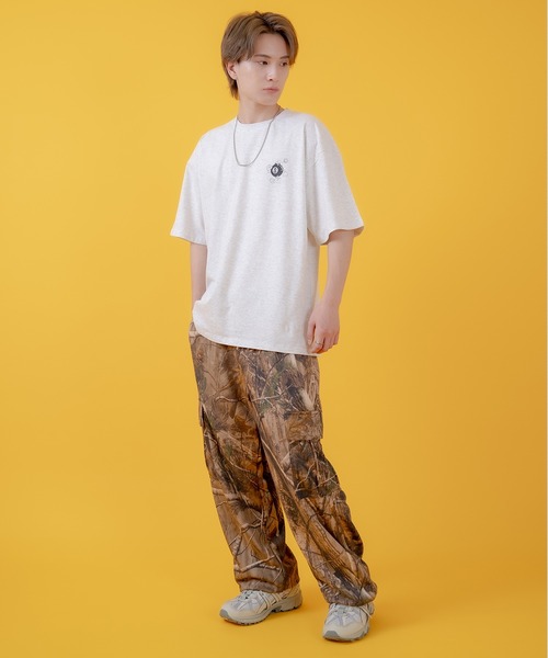 En serio TOKYO（エンソリオトーキョー）の「【SIDEWAYSTANCE】Sボム半袖Tシャツ 70461（Tシャツ/カットソー・メンズ・ブラック/ホワイト/アッシュ・MEDIUM/LARGE/SMALL/X-LARGE）」の8枚目の写真