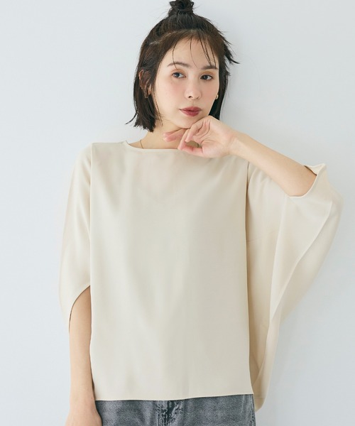 coca(coca)(コカ)の「とろみツイルスクエアジップブラウス(シャツ/ブラウス・レディース・グレー/ライトベージュ・L/M)」の2枚目の写真