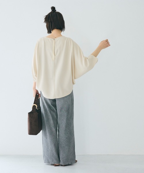 coca(coca)(コカ)の「とろみツイルスクエアジップブラウス(シャツ/ブラウス・レディース・グレー/ライトベージュ・L/M)」の10枚目の写真