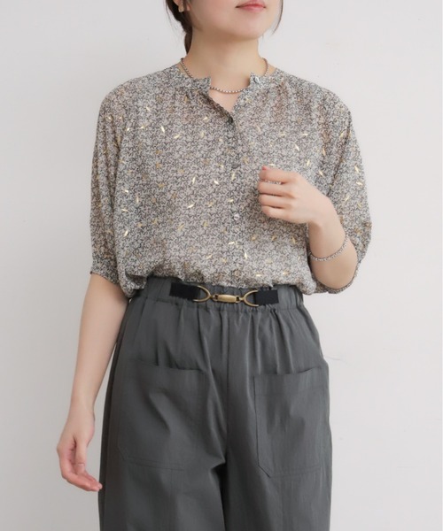 NOMBRE IMPAIR(ノンブルアンペール)の「【予約】箔リーフPT ギャザーブラウス(シャツ/ブラウス・レディース・ホワイト/ブラック・FREE)」の1枚目の写真