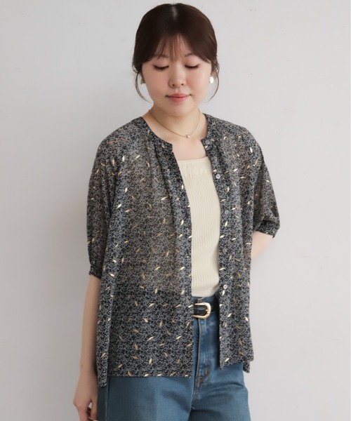 NOMBRE IMPAIR(ノンブルアンペール)の「【予約】箔リーフPT ギャザーブラウス(シャツ/ブラウス・レディース・ホワイト/ブラック・FREE)」の4枚目の写真