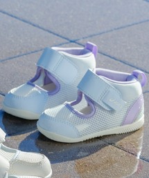 SUKUSUKU | MESHOES FIRST 3(スニーカー)