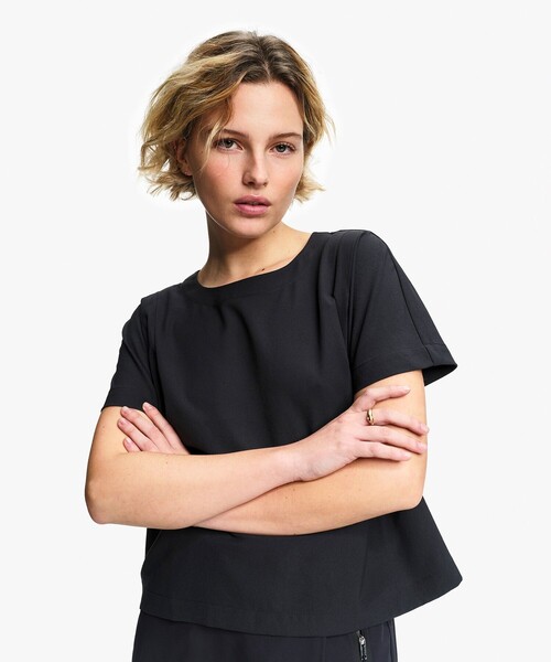 AIGLE（エーグル）の「リラックスフィット ダブルプリーツ入り半袖ブラウス（シャツ/ブラウス・レディース・ホワイト/ブラック・M/XS/XL/S/L）」の7枚目の写真