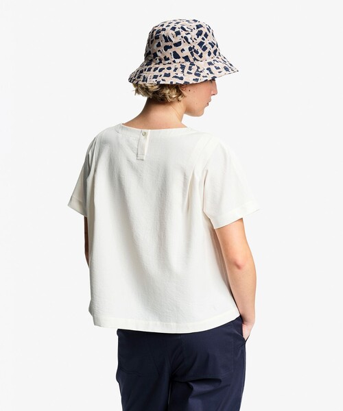 AIGLE（エーグル）の「リラックスフィット ダブルプリーツ入り半袖ブラウス（シャツ/ブラウス・レディース・ホワイト/ブラック・M/XS/XL/S/L）」の10枚目の写真