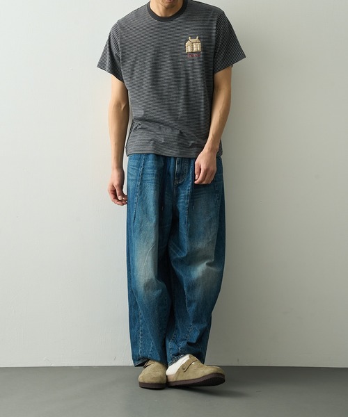 KHOKI(コッキ)の「【KHOKI/コッキ】Hand-Embroidered Stripe T-Shirt(Tシャツ/カットソー・メンズ・ブラック/ブラウン・2/3)」の6枚目の写真