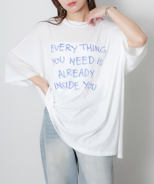 Riberry(リベリー)の「配色ロゴ刺繍シアーBIGTシャツ(Tシャツ/カットソー・レディース・ライトブルー/ブラック/グレー/オフホワイト・FREE)」の18枚目の写真