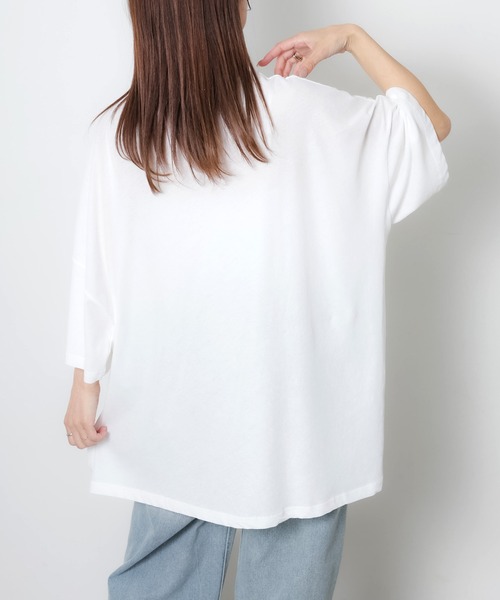 Riberry(リベリー)の「配色ロゴ刺繍シアーBIGTシャツ(Tシャツ/カットソー・レディース・ライトブルー/ブラック/グレー/オフホワイト・FREE)」の21枚目の写真
