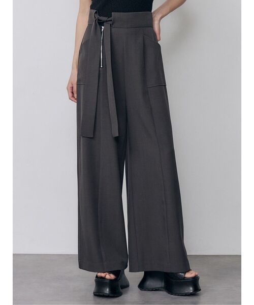 MURUA（ムルーア）の「ハイウエストデザインパンツ（その他パンツ・レディース・ブラック/アイボリー/グレー・2/1）」の3枚目の写真