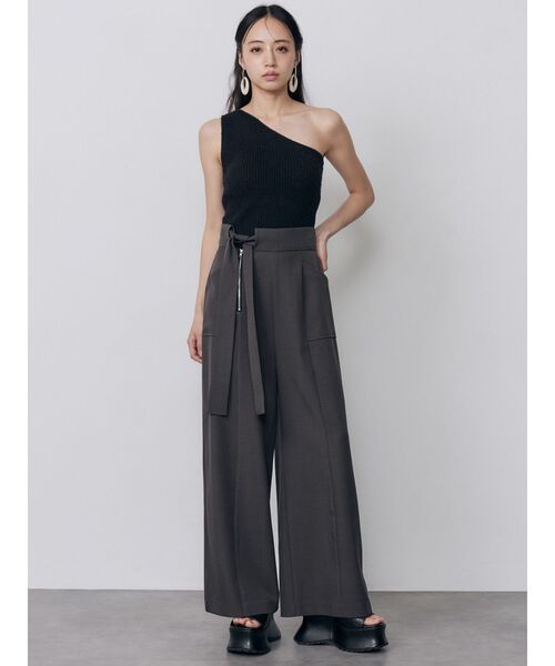 MURUA（ムルーア）の「ハイウエストデザインパンツ（その他パンツ・レディース・ブラック/アイボリー/グレー・2/1）」の7枚目の写真